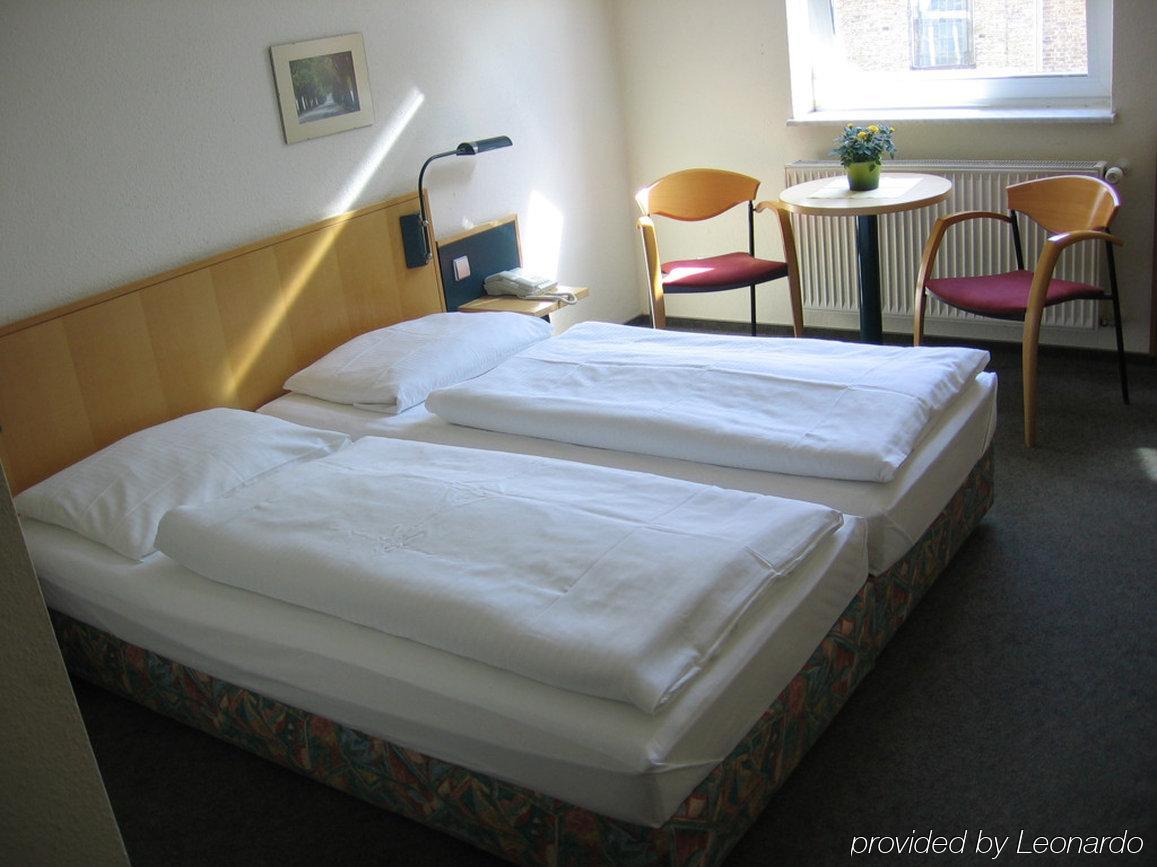 Akzent Parkhotel Trebbin Ngoại thất bức ảnh