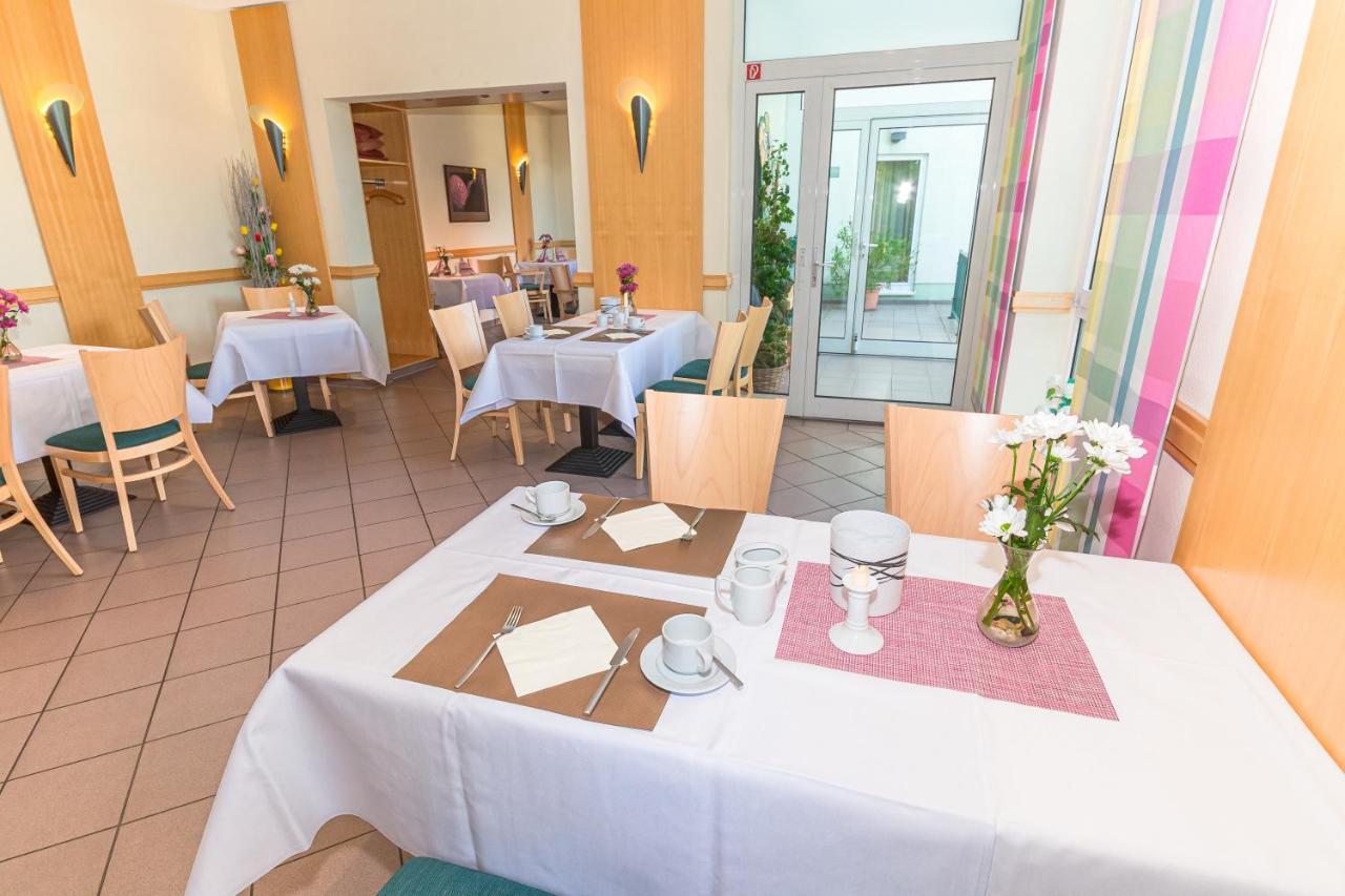 Akzent Parkhotel Trebbin Ngoại thất bức ảnh